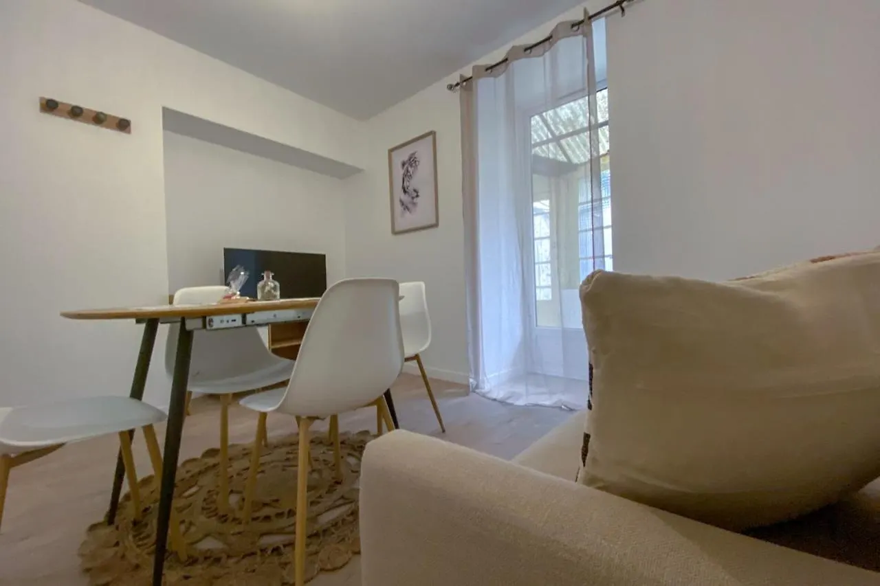 L'Equateur Apartment Bourg-de-Peage France