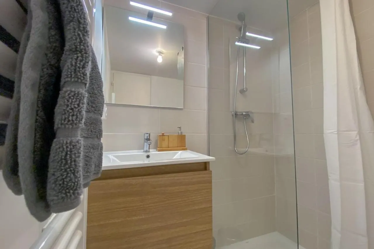 L'Equateur Apartment Bourg-de-Peage